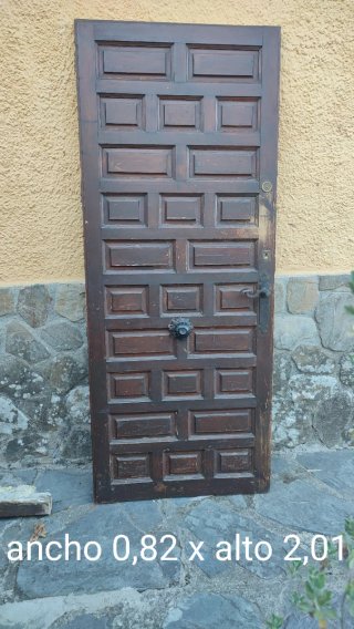 Puerta rústica madera 0,82 x 2,01