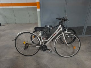 2 Bicicletas y 2 Patinetes Eléctricos
