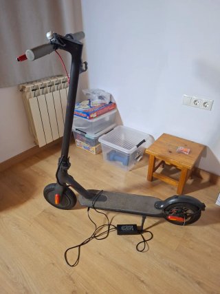 2 Bicicletas y 2 Patinetes Eléctricos