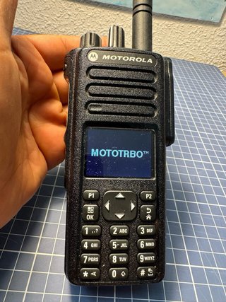 walkie talkie motorola dp4800e