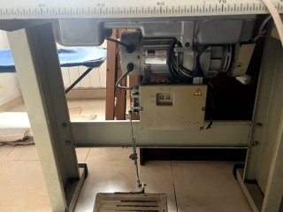 Máquina de Coser Industrial JUKI