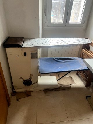 Máquina de Coser Industrial JUKI
