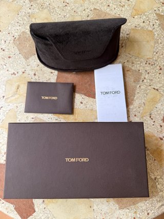 Gafas de sol Tom Ford Anoushka FT0371/S 01B
