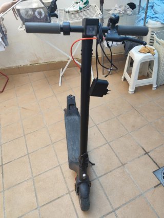 Patinete Eléctrico Negro