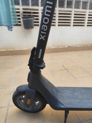 Patinete Eléctrico Negro