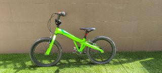 Bicicleta Monty 104 con ruedines