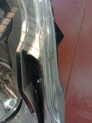 Faro derecho Renault Máster 2014