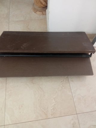 Estantería marrón madera y metal
