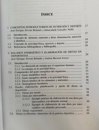 La Nutrición En La Actividad Física y El Deporte