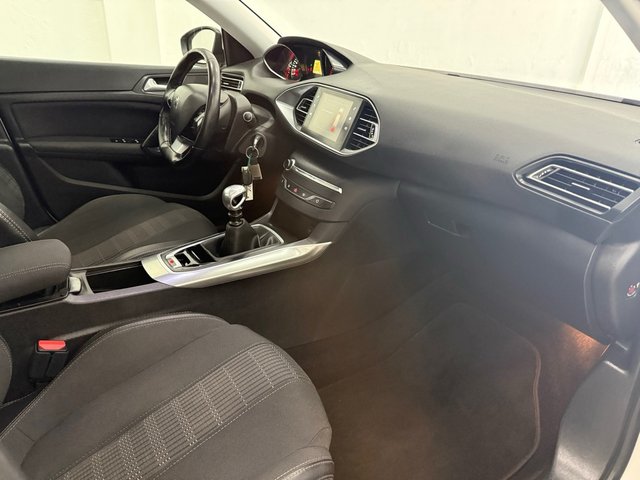 Peugeot 308 2017