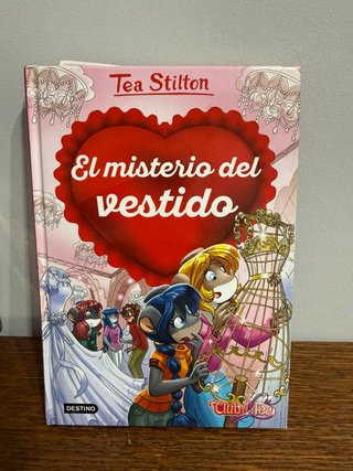 Libro el misterio del vestido