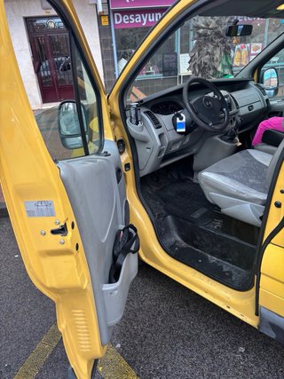 Opel Vivaro 2005