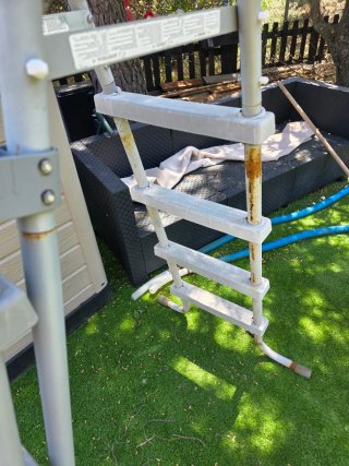Escalera Piscina Bestway Liner Metal/Plástico