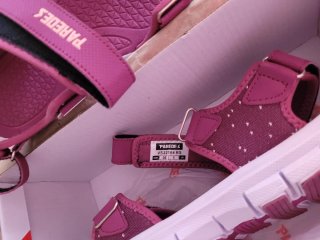 Sandalias Paredes Talla 38 Rosas