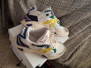 Zapatillas Guess Multicolor Blancas