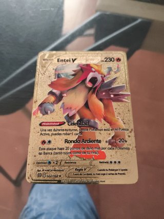Carta Pokémon Entei V Metalizada de metal