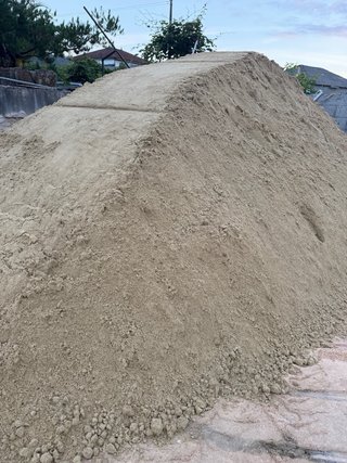 Arena para cama de vacas