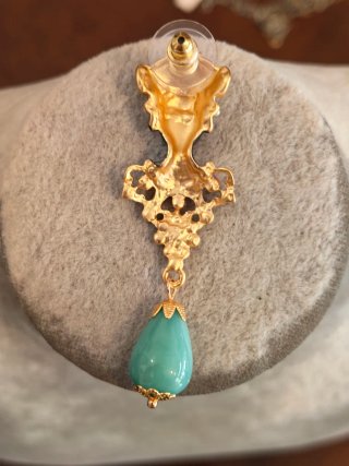 Orecchini donna vintage forma di morì