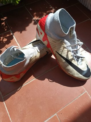 Botas Nike Mercurial Alta Gama