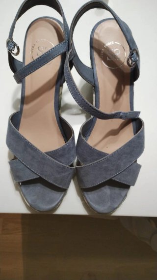 Cuñas azules de esparto semi nuevas