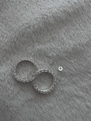 Pendientes de plata con diseño ondulado
