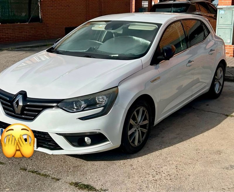 Renault Megane 2017 - foto 1