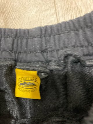 Pantalón corto Corteiz Negro