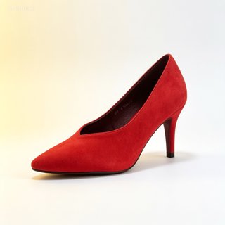 Zapatos de tacón rojos