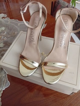 Sandali donna oro tacco alto eleganti