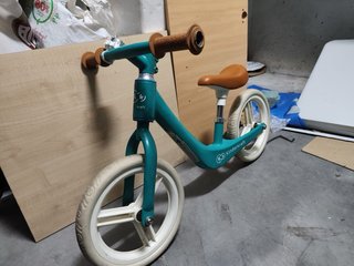 Bicicleta sin pedales Kinderkraft