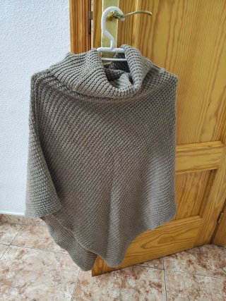 Poncho de punto