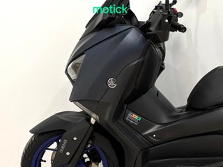 YAMAHA XMAX 300