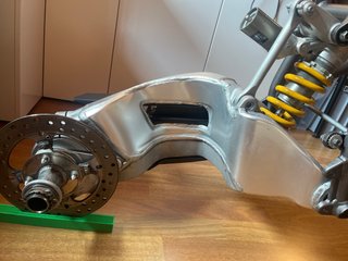 Chasis Ducati 848 Completo + Basculante + Suspensi