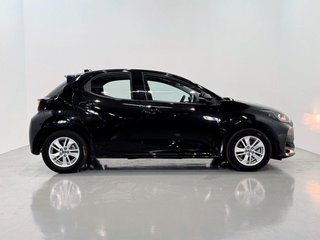 Toyota Yaris 120H Business Plus 85 kW (116 CV)