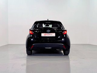 Toyota Yaris 120H Business Plus 85 kW (116 CV)