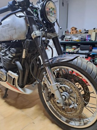 Yamaha XJ 600 - Proyecto Cafe Racer