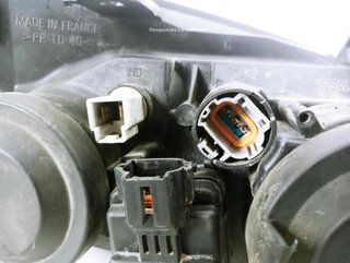 21236389 faro izquierdo 260609f611 nissan primera