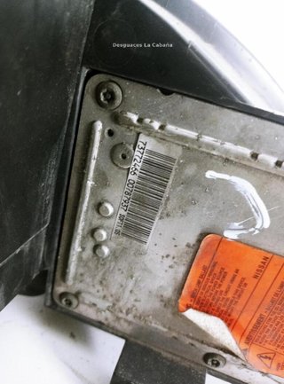21236389 faro izquierdo 260609f611 nissan primera
