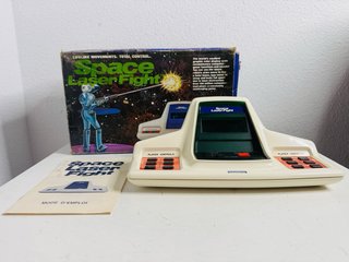 Bambino Space Laser Fight 1983 Retro Game