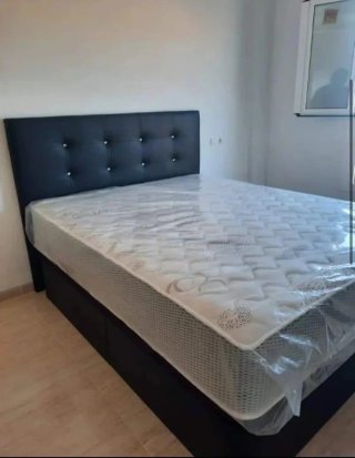 Canapé abatible con colchones viscoelástica