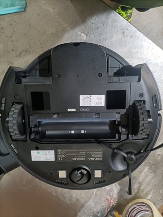 - Cecotec robot aspirador friegasuelos potente