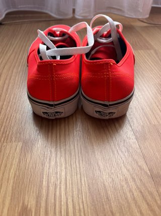 Vans rosas/rojas usadas poco