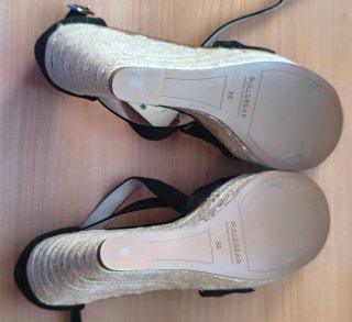 Sandalias Pull&Bear negras talla 38