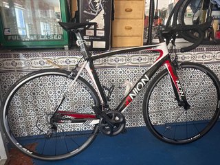 Bicicleta de carretera carbono