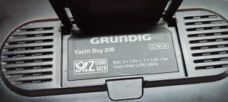 Radio Grundig Yacht Boy 206 Multibanda Vintage