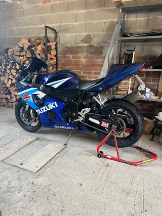 Suzuki GSX-R K5 Azul
