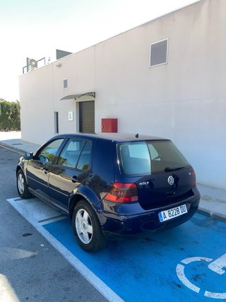 Volkswagen Golf 2002