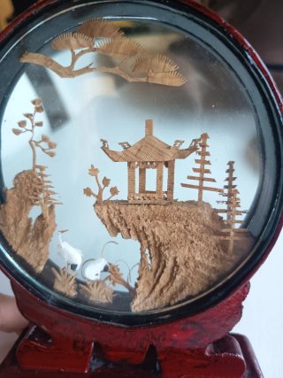 Figura decorativa china de madera