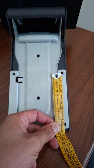 base  (piedistallo) monitor IBM thinkvision 170
