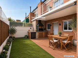 Casa adosada en venta en Montmar en Castelldefels